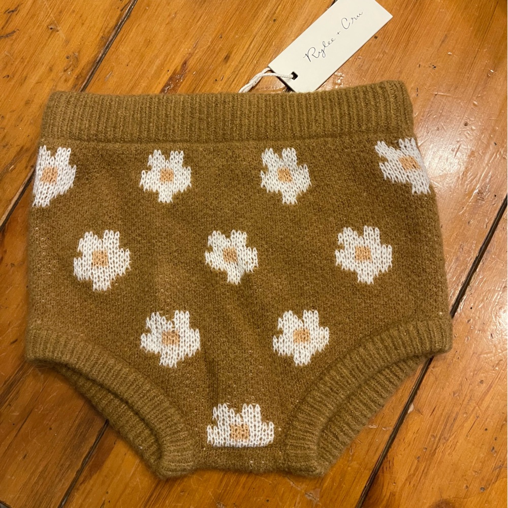 Rylee + Cru Sweater Bloomer Daisy Fleur in Brass size 18-24M